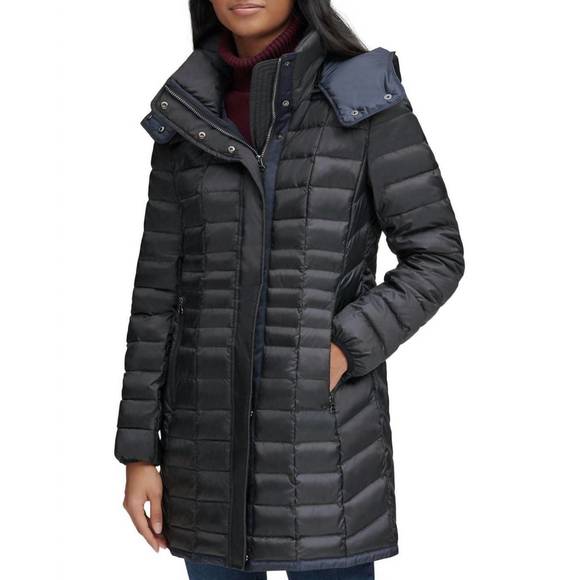 NEW ANDREW MARC removable hood marble quilted down jacket in black